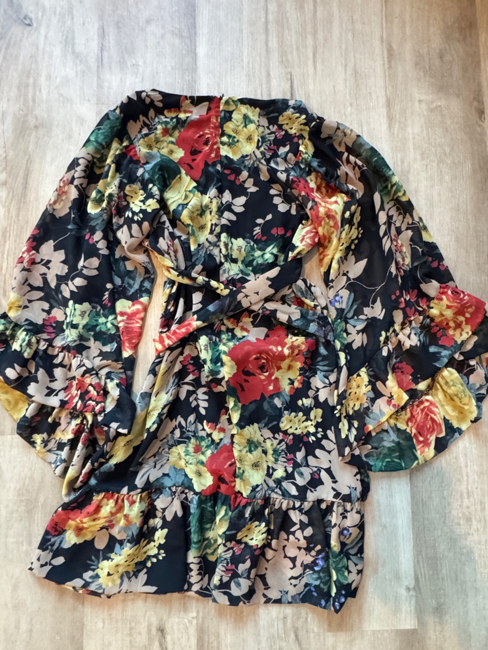 Betsey Johnson Fairy Floral Flutter Sleeve Dress sz 8 - Picture 6 of 10